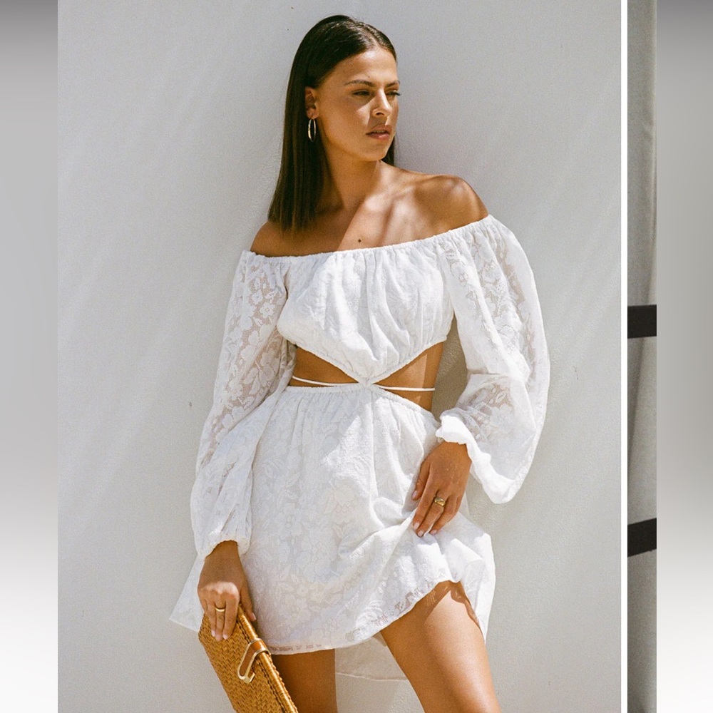 Sabo Skirt Naiya Off-Shoulder Lace Dres